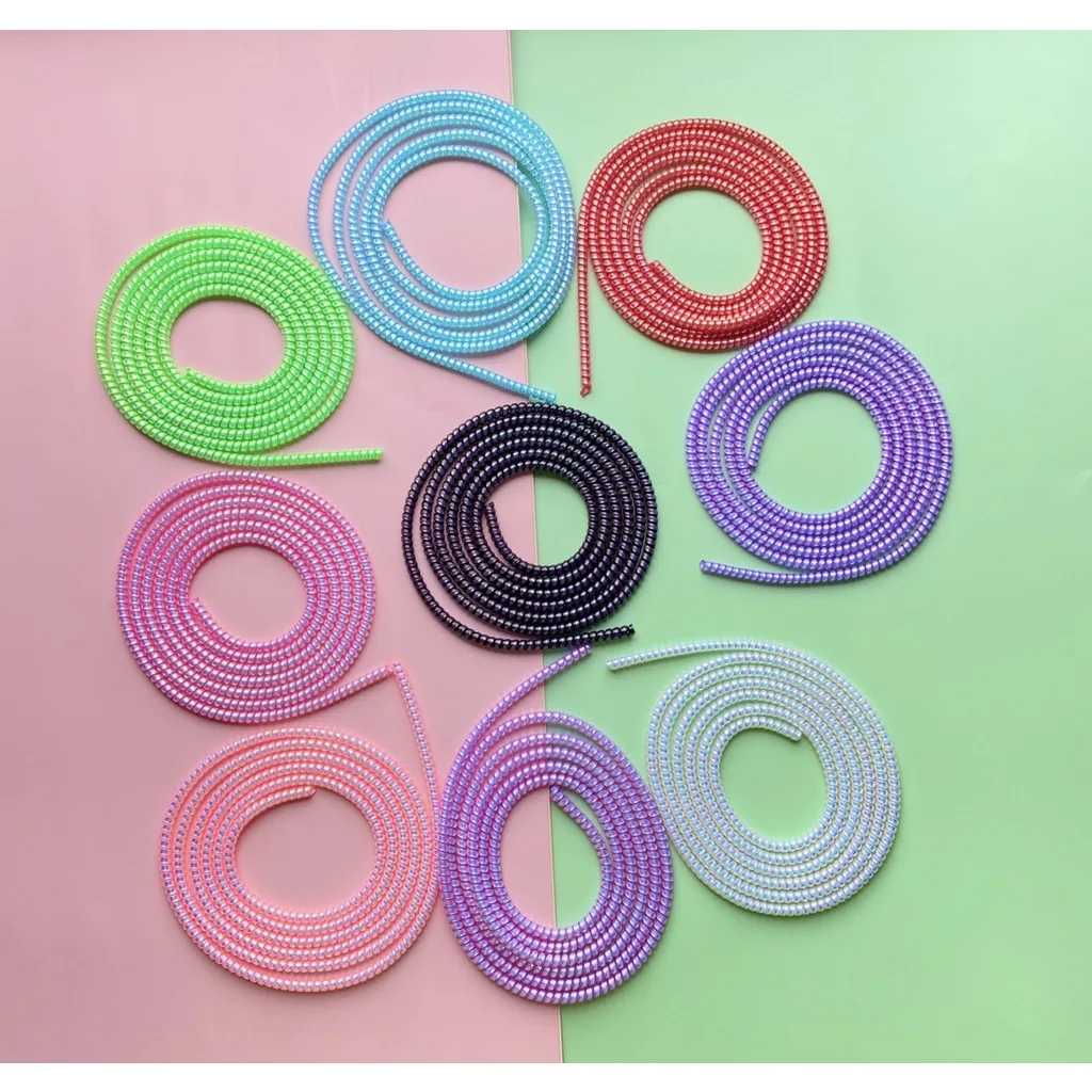 พร้อมส่ง  สายเกรียวเงาสะท้อนแสง ถนอมสายชาร์จ  ยาว1.6เมตร DIY  เกลียวพันสายชาร์จ สินค้าพร้อมส่ง
