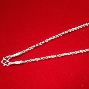 สร้อยคอเงิน​แท้​ 92.5​% ลายผ่า​หวาย​ 2.8มิล​ หัว​จรวด​ ขนาดสร้อย​ 2​ สลึง(1,2,3 องค์)​