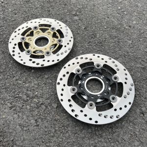 จาน TK 6หมุด 220มิลพร้อมสเปเซอร์ รูเฉียง W125 R S iบังลม