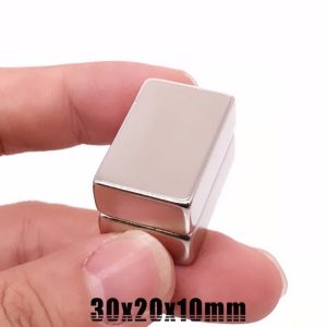 1ชิ้น แม่เหล็กแรงสูง สี่เหลี่ยม 30*20*2มิล  30*20*3มิล หรือ30*20*5มิล 30*20*10มิล แม่เหล็กนีโอไดเมียม 30x20x2/3/5/10mm