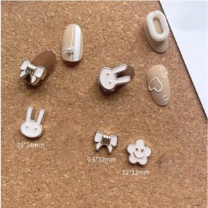 อะไหล่ติดเล็บขนาดใหญ่ ถุงบรรจุ 10 ตัว ราคา 11 บาท [GG]