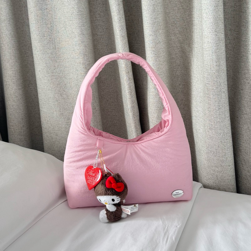 daily bag – hyesummer.r กระเป๋าผ้าไนล่อนสะพายไหล่น่ารักๆใส่สบายๆในวันชิวๆ