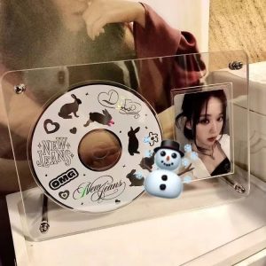 C CD Photocard บันทึกกรอบรูปอัลบั้มขาตั้งอะคริลิคโปร่งใสเดสก์ท็อปตกแต่ง Aidou ขาตั้งจอแสดงผล