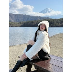 Puri & Me Flossy Fur Jacket เสื้อแจ้กเก็ตขนแกะพรีเมียมกันหนาว น้องหมูหยองสุดชิค เฟอร์นิ่ม อุ่น