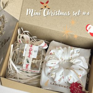 [พร้อมส่ง] Mini  Christmas set #4 กิ๊ฟหนีบผม  คละแบบ  +Scrunchies 11*11 CM   ฟรีติดชื่อ+กล่องครบเซต