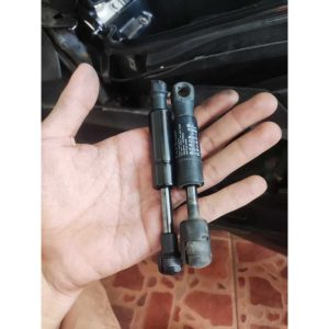 สินค้าทดแทนโช๊คค้ำเบาะ Forza Gen1 2013-2017 nss 300