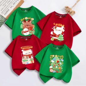 Delightful Christmas Reindeer เสื้อยืดเด็กสีแดงงานรื่นเริงสําหรับกิจกรรมโรงเรียนและฉลอง