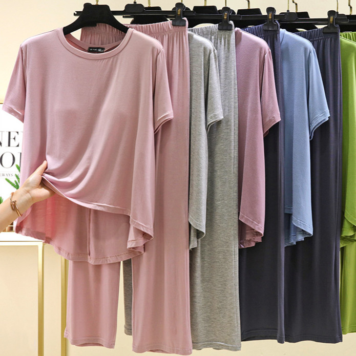 ผู้หญิงแผ่นหน้าอก2ชิ้นชุดกิริยาธรรมดาชุดหลวมแขนสั้นเสื้อยืดชุดนอน2025ฤดูร้อน ชุดลําลอง กางเกงกว้าง