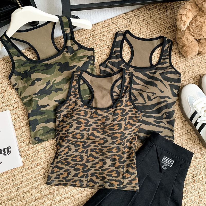 เสื้อกล้ามผู้หญิง ครอปกล้ามลายเสือดาว หน้าร้อนต้องมี ผ้ายืดได้ มีไซส์ให้เลือก #1502305
