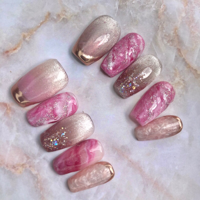 เล็บปลอม สีเจล โทนชมพู ลายหินอ่อน