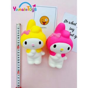 PU จำลองการตอบสนองช้ากรวยข้าวโพดคั่วยิ้มของเล่นการบีบอัด Squishy