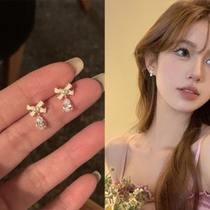 ร้อนขายเกาหลีโบว์มุกต่างหูสตั๊ดสําหรับผู้หญิงเครื่องประดับของขวัญ