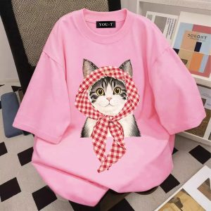 Basi  เสื้อยืด oversize unisex เสื้อน่ารัก โคตรนุ่ม เสื้อ cotton 100% ไม่หดตัวลาย เสื้อไม่ยับ ลาย “Cat red”