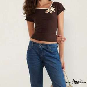 HANIE House – เสื้อยืดแขนสั้นฤดูร้อน สไตล์กระชับพอดีตัว สำหรับผู้หญิง