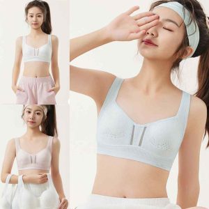 เสื้อในเด็กโต มีฟองน้ำบังทรงเย็บติดในตัว ใส่ง่ายแบบสวมหัว ตัวเสื้อเป็นรูระบายยืดทั้งตัว มีไซด์ M-2XL โตตั้งแต่ 9-18 ปี