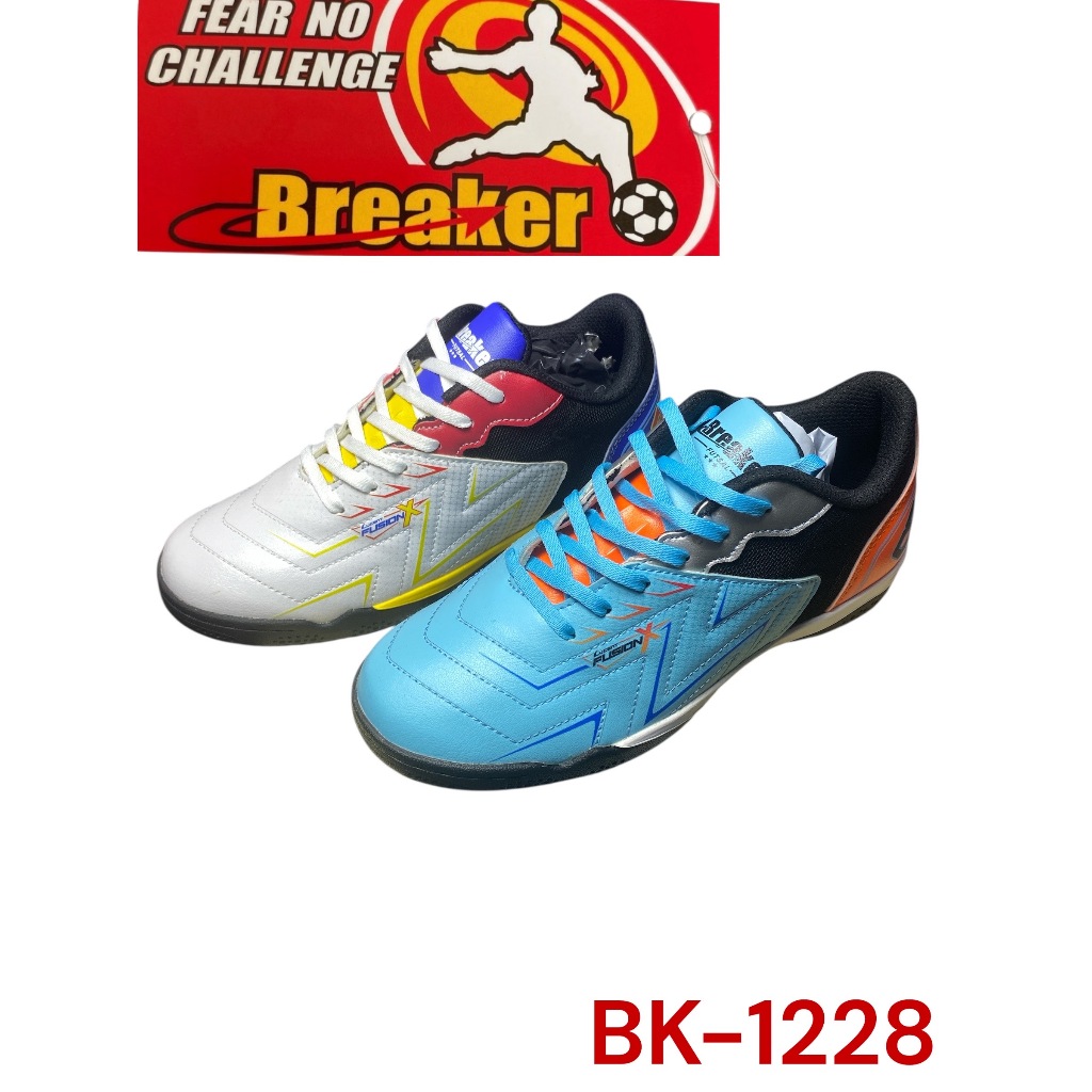 BreakerFutsalรุ่นBk1228มี2สีขาวและฟ้า38-44พื้นเหนียวหนึบทุกสนาม