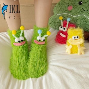 ถุงเท้ากำมะหยี่สำหรับผู้หญิง ลายมินค์ฟลายน่ารัก อุ่นในฤดูหนาว ของขวัญคริสต์มาสที่เหมาะสม