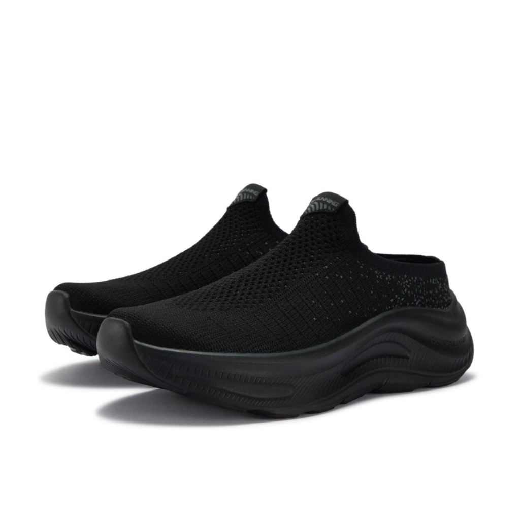 รองเท้าผ้าใบผู้หญิง 2025 ฤดูใบไม้ร่วง ทนทาน สบายเมื่อสวมใส่