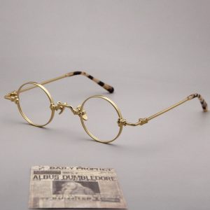 กรอบแว่นตาทรงกลมขนาดเล็กสไตล์ย้อนยุค แบบคลาสสิก แว่นสายตายาวดีไซน์ขอบหนา ออกแบบสำหรับทุกคน