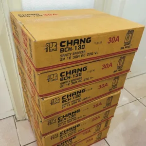 (ราคาส่งยกลัง 50 ตัว) เบรกเกอร์ช้าง เซฟตี้เบรกเกอร์ 15A