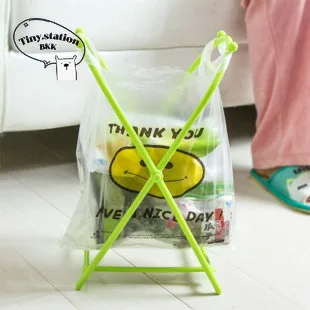 พร้อมส่ง ที่แขวนถุงขยะ วางพื้น แท่นวางถุงขยะ พับได้ สีขาว