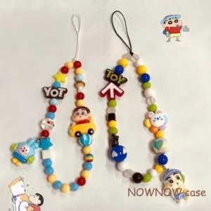 ใหม่ เคสโทรศัพท์มือถือ กันหาย ลายการ์ตูนชินจังน่ารัก 3D พร้อมตุ๊กตาลูกสุนัข เบอร์เกอร์ อาหารสนุก อุปกรณ์เสริม สําหรับแขวนหูฟัง