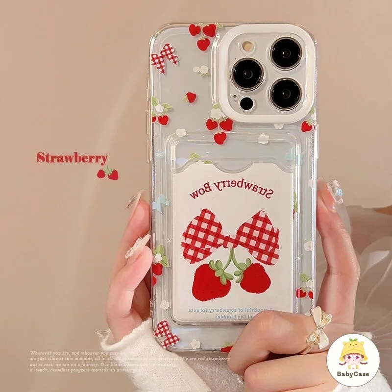 เคสไอโฟน 15 11 สำหรับ iPhone 16 11 15 14 12 13 Pro Max 7 16 8 Plus XR X XS Max SE 2020 หวานสตรอเบอร์รี่โบว์กระเป๋าสตาง